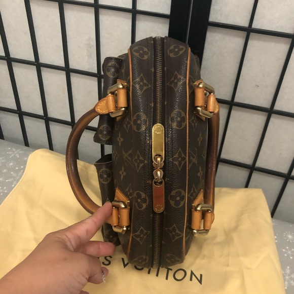 Louis Vuitton Bag - Picture 4 of 15